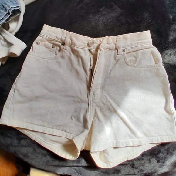 Vintage Jeanjer White Jean Shorts - Picture 2 of 8